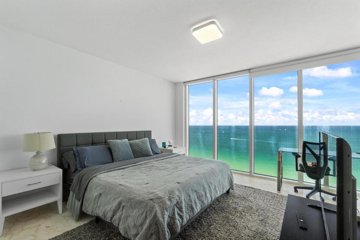 Luxury 2-Bedrooms Oceanfront Condo In Sunny Isles Съни Айлс Бийч Екстериор снимка