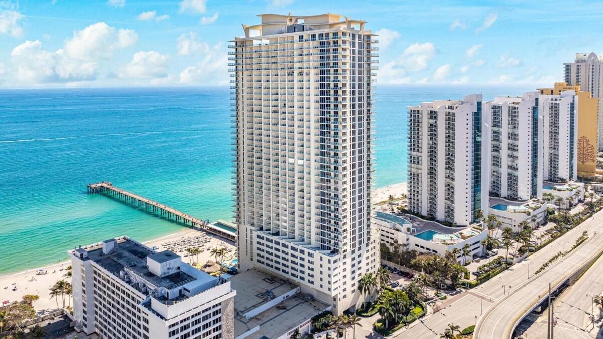 Luxury 2-Bedrooms Oceanfront Condo In Sunny Isles Съни Айлс Бийч Екстериор снимка